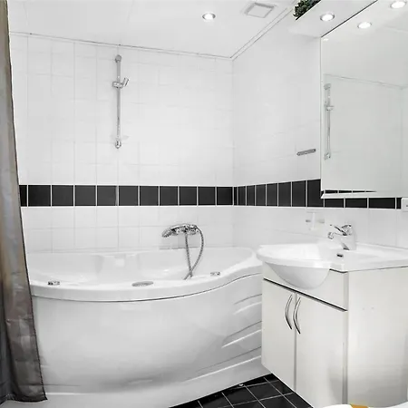 Tv1355-bindslev-tannisbugtvej-49-d-nr-2 * Bindslev